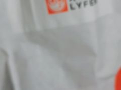 -来伊份(田东路店)