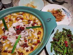 -周渝食惦·酸菜鱼精致川菜(横岗店)