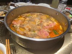 -七欣天香辣蟹火锅(上海银亿滨江店)