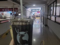 圣诞黑巧-瑞幸咖啡(南京晓庄学院方山校区店)