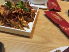 -三个大叔烤羊肉串·炭炉砂锅菜(西三旗店)