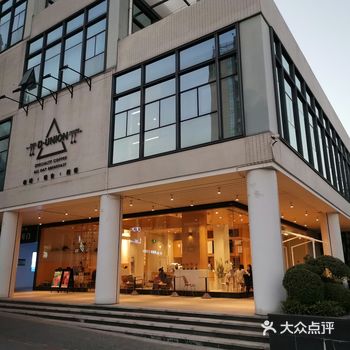 这次点了别的烟熏三文鱼班尼蛋