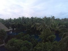 -三亚湾海居铂尔曼度假酒店