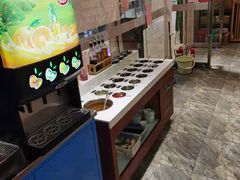 -百品聚旋转小火锅(熙悦汇店)
