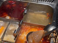 -海底捞火锅鲜切牛肉主题店(长寿路店)
