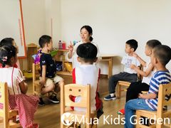 -MuaKids Garden