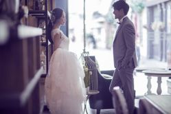 -巴黎婚纱摄影工作室