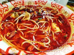 -思博半步颠小酒馆(梦时代店)