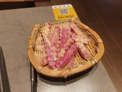 -阿婆情腊排骨火锅·野生菌季(古城旗舰店)