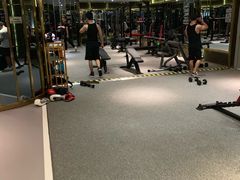 -银吉姆健身(恒隆馆)