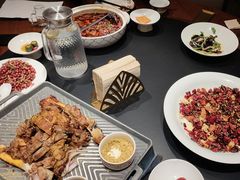 -羊门客在·烤盐池滩羊·川菜