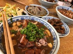 卤煮火烧-门框胡同百年卤煮(新街口店)