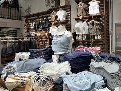 -ONE MOMENT(北京朝外店)