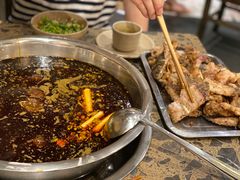 -肖肖酸萝卜鱼火锅(总店)