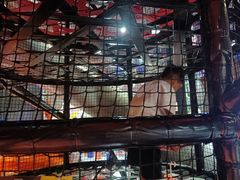 -嗨翻Hi-Fun竞技主题乐园·蹦床亲子生日轰趴(国光1937店)