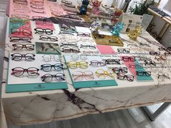 -肆兮眼镜·蔡司·徕卡战略合作店(大坪店)