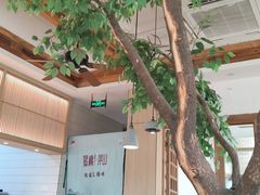 -蜜桃餐厅·伴山(湖滨商业街店)