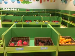 -爱睿思儿童早教亲子游泳(万象城店)