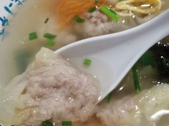 -长人馄饨铺(解放街店)