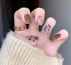 -CM.Nail美甲美睫