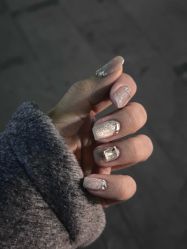 -UN·桃喜日系美睫美甲