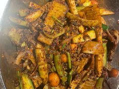 -嘎嘎鸭下巴·爆辣干锅(明教寺店)