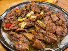 鸡心-老东镇啤酒屋海鲜加工·蒸汽海鲜·海鲜烧烤(台东店)