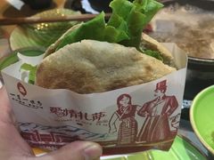 -一叶一世界•素食餐厅(环球中心店)