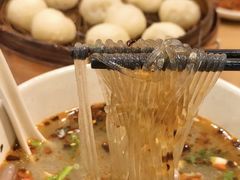 -佬钱湾仔(衣裳街店)