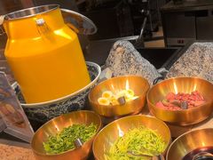 -咖啡苑自助餐厅·中国大饭店