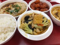 -来必堡(娄山关路店)