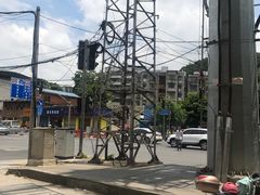 -爱民螺蛳粉(五里亭店)