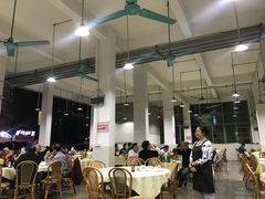 大堂-标记美食新鲜猪杂(兴南大道店)
