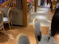 大堂-隔壁老王·家常云南菜(花巷店)