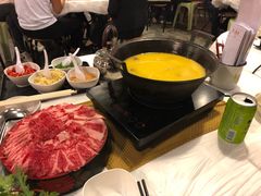 -鲜入围煮花胶鸡海鲜火锅