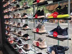 -李宁(大宁国际旗舰店)