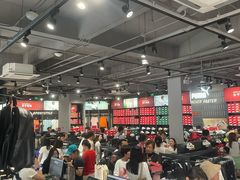 -PUMA品牌自营折扣店(天津佛罗伦萨小镇奥莱店)