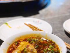 -大鱼山房鱼头火锅(老字号品质店)