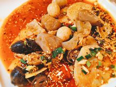 -八一好吃街·高品美食广场