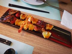 鲜虾鹅肝菠萝串烧-幸薈飯堂