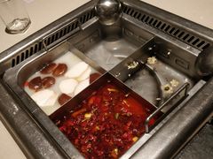 炫辣锅底＋菌汤-海底捞火锅(勒泰店)
