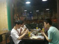 -内蒙焖面大盆骨餐馆(山大路店)