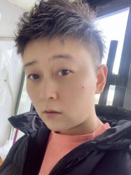 -银星女王公园发型艺术沙龙