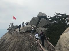 -罗田薄刀峰风景区