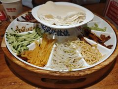 -怪噜范·老贵阳街头名小吃(鸿通城店)