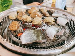 -围炉肉舍•炭烤活鳗•丹东海鲜烤肉(步行街店)