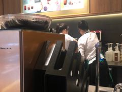 -星巴克(宝山万达店)