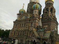 -滴血救世主教堂