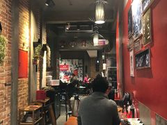 大堂-辣不二地道川菜(汉水路店)