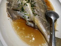 -沪华海鲜大酒楼(南汇店)